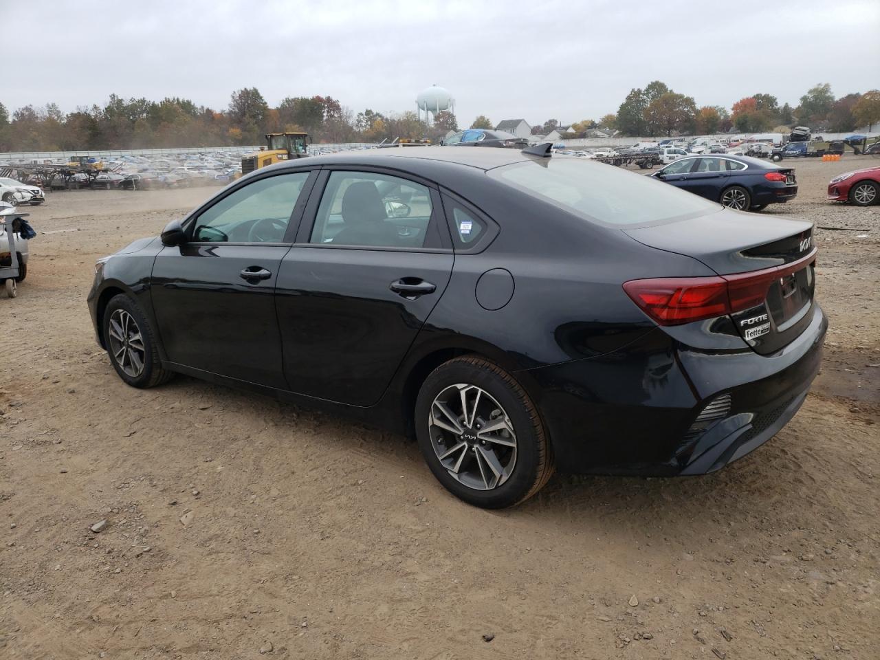 2022 KIA FORTE FE VIN:3KPF24AD2NE503427