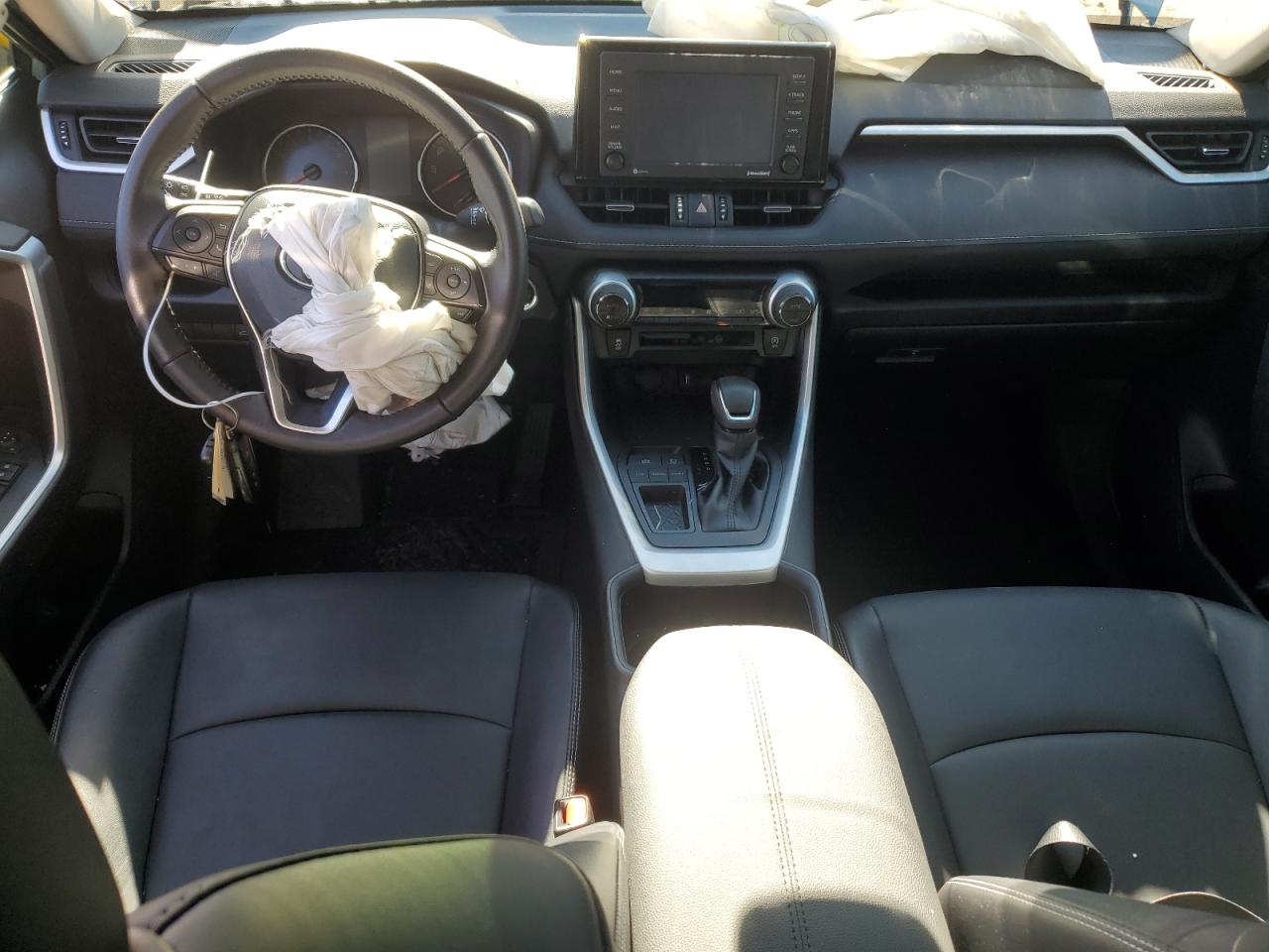 2022 TOYOTA RAV4 XLE PREMIUM VIN:2T3C1RFV4NW228054