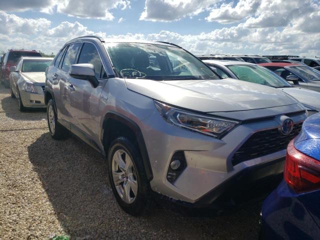 2021 TOYOTA RAV4 XLE VIN: 4T3RWRFV2MU034469
