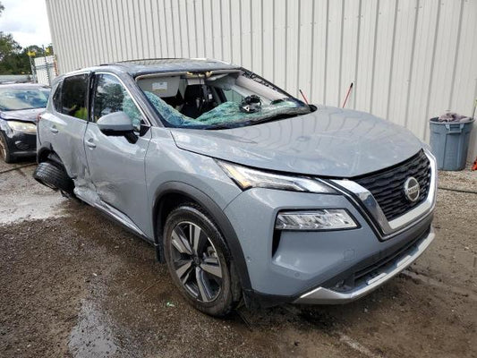 2021 NISSAN ROGUE PLATINUM VIN: JN8AT3***********