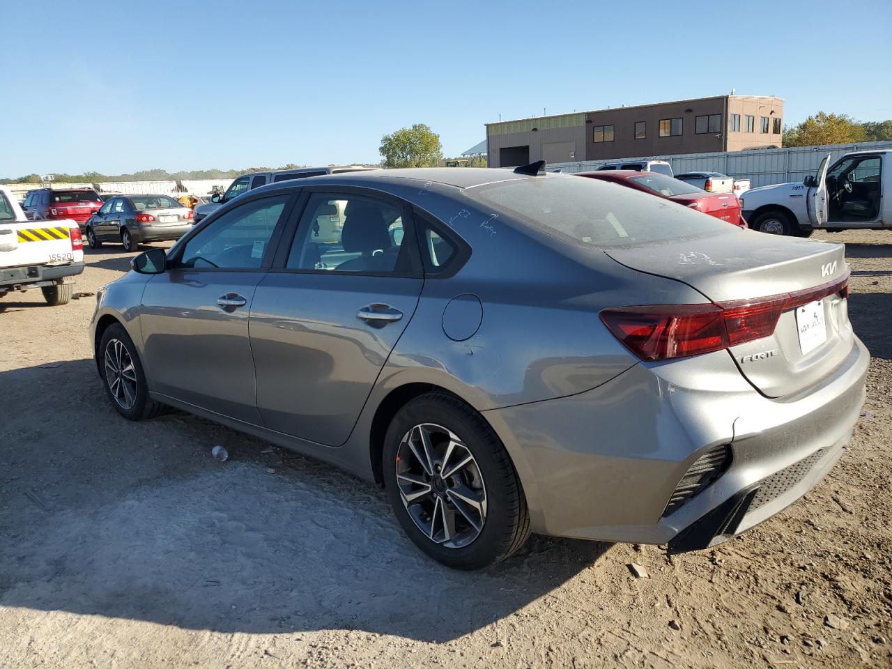 2023 KIA FORTE LX VIN:3KPF24ADXPE506207