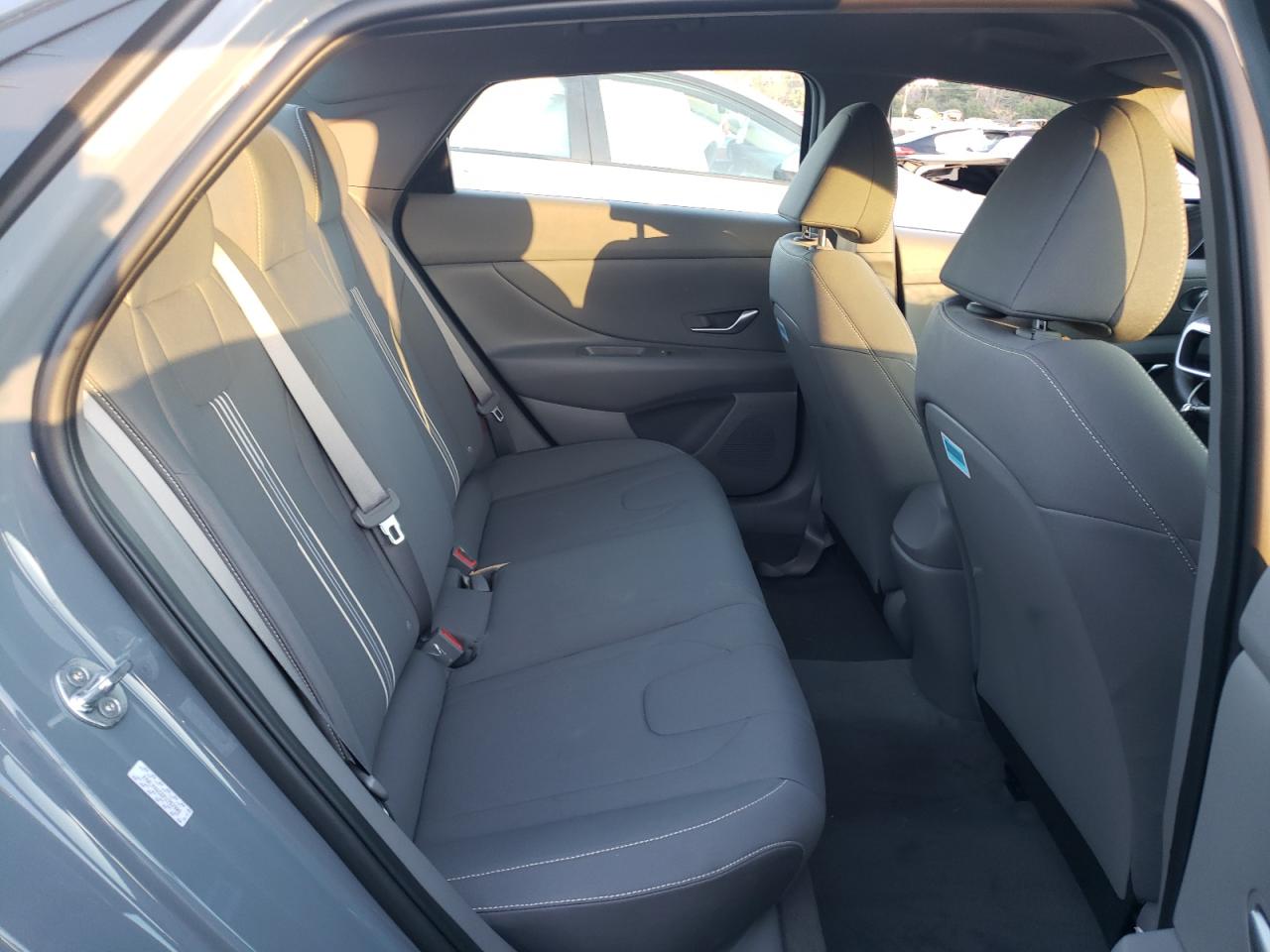2023 HYUNDAI ELANTRA SEL VIN:KMHLM4AG6PU392906
