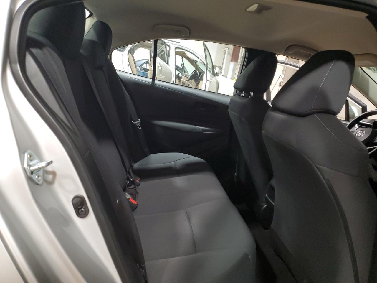 2022 TOYOTA COROLLA LE VIN:5YFEPMAE0NP295830