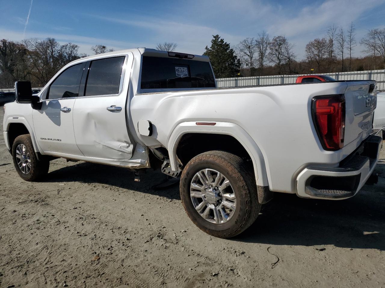 2022 GMC SIERRA K2500 DENALI VIN:1GT49REY8NF173327