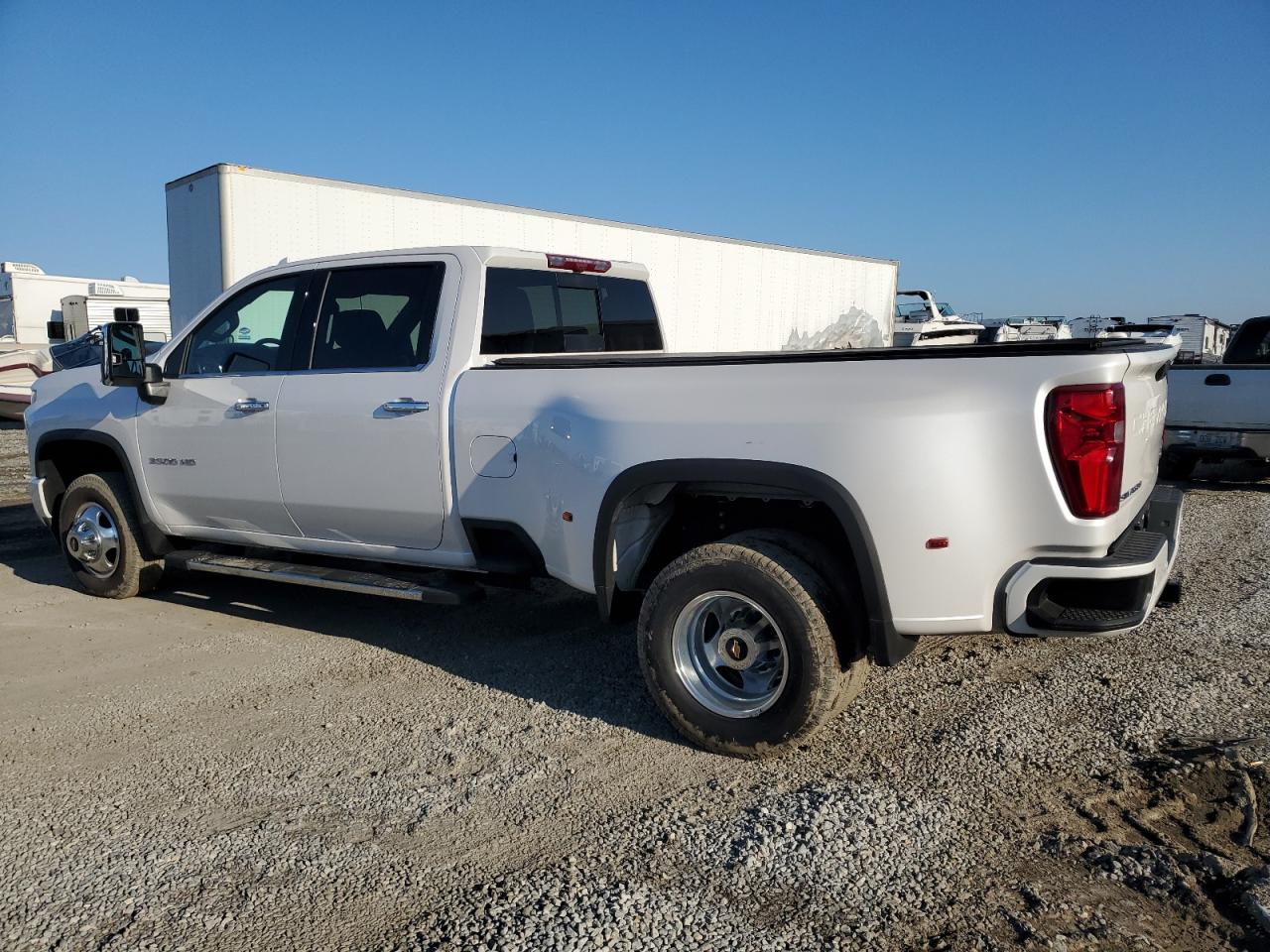 2023 CHEVROLET SILVERADO K3500 HIGH COUNTRY VIN:1GC4YVEY7PF135490