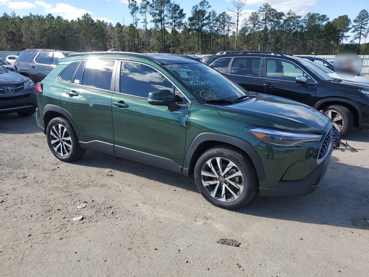 2022 TOYOTA COROLLA CROSS XLE VIN:7MUEAAAG4NV029810