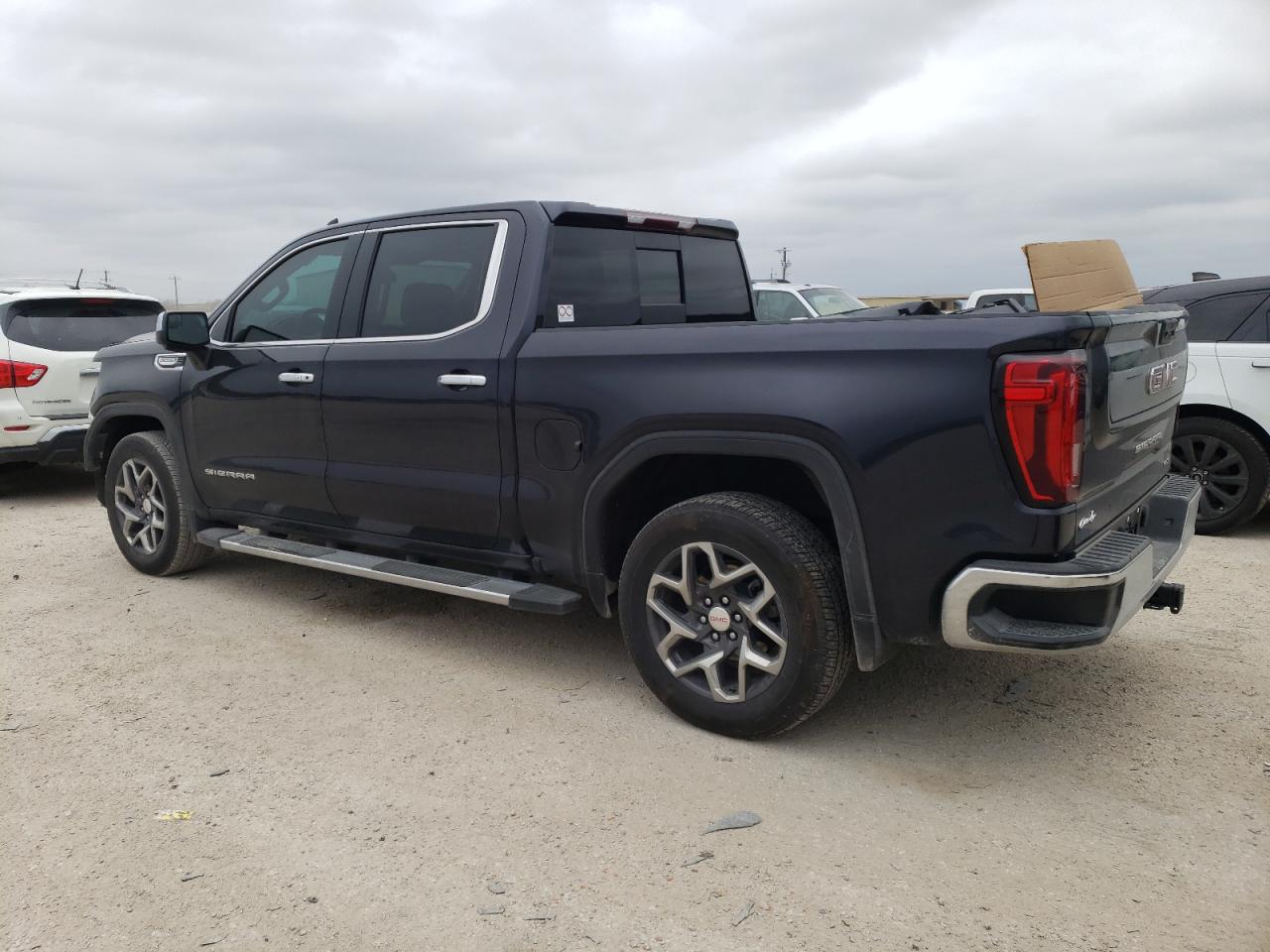 2023 GMC SIERRA C1500 SLT VIN:3GTPHDED0PG130411