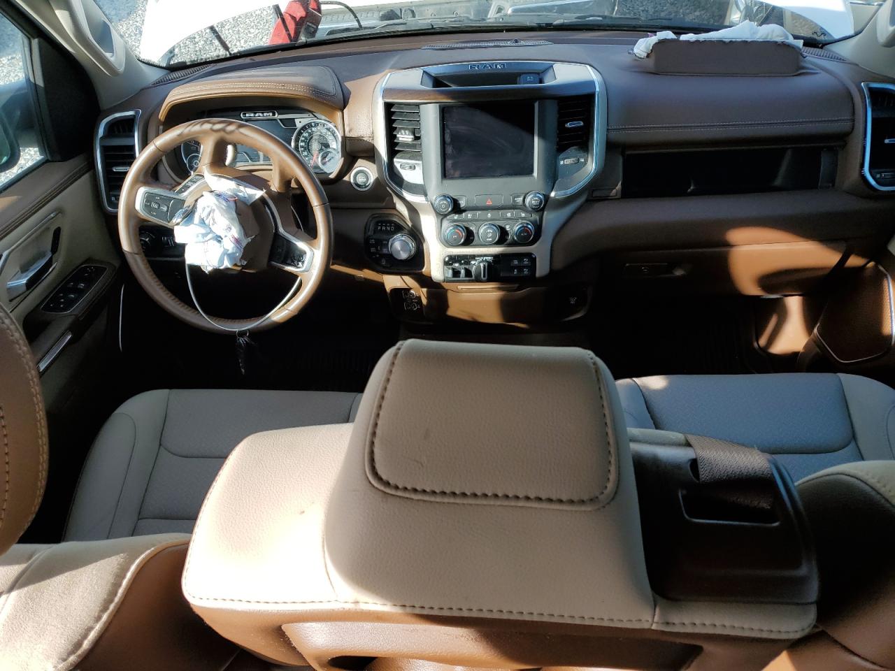 2022 RAM 1500 LARAMIE VIN:1C6SRFJT5NN199008