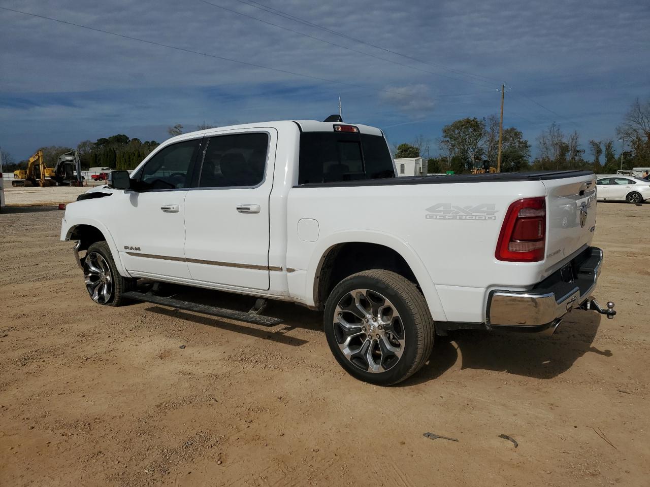 2022 RAM 1500 LIMITED VIN:1C6SRFHT7NN362764