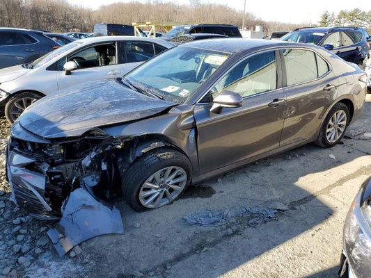 2021 TOYOTA CAMRY LE VIN: 4T1C11AK3MU526035