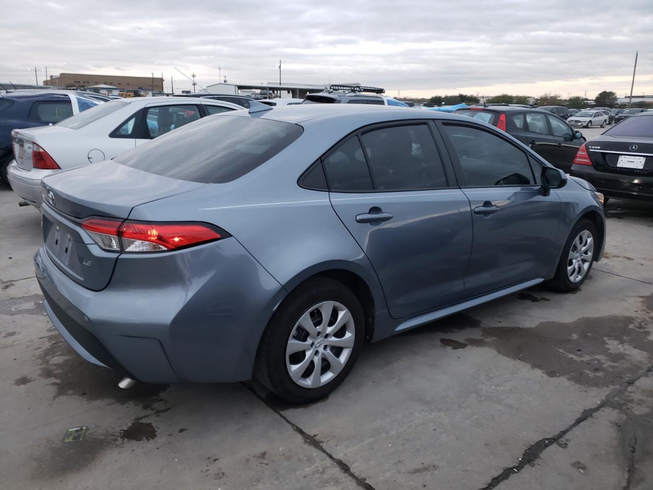 2022 TOYOTA COROLLA LE VIN:5YFEPMAE4NP388253