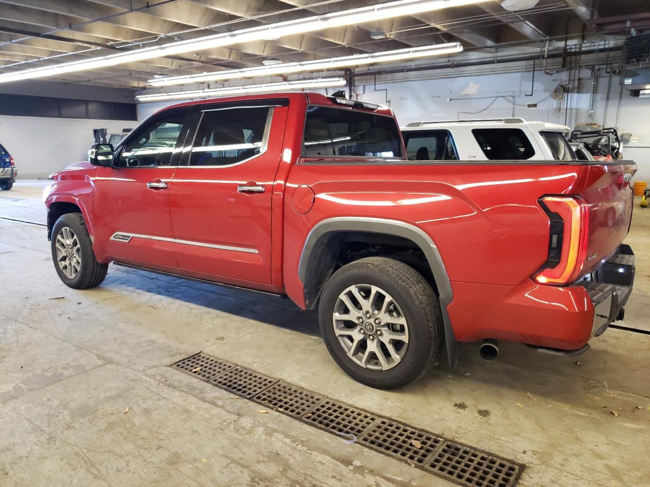 2022 TOYOTA TUNDRA CREWMAX PLATINUM VIN:5TFMA5DB1NX056339