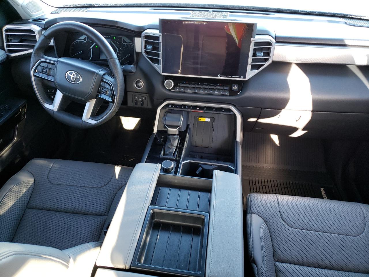 2022 TOYOTA TUNDRA CREWMAX LIMITED VIN:5TFJA5AB9NX008630