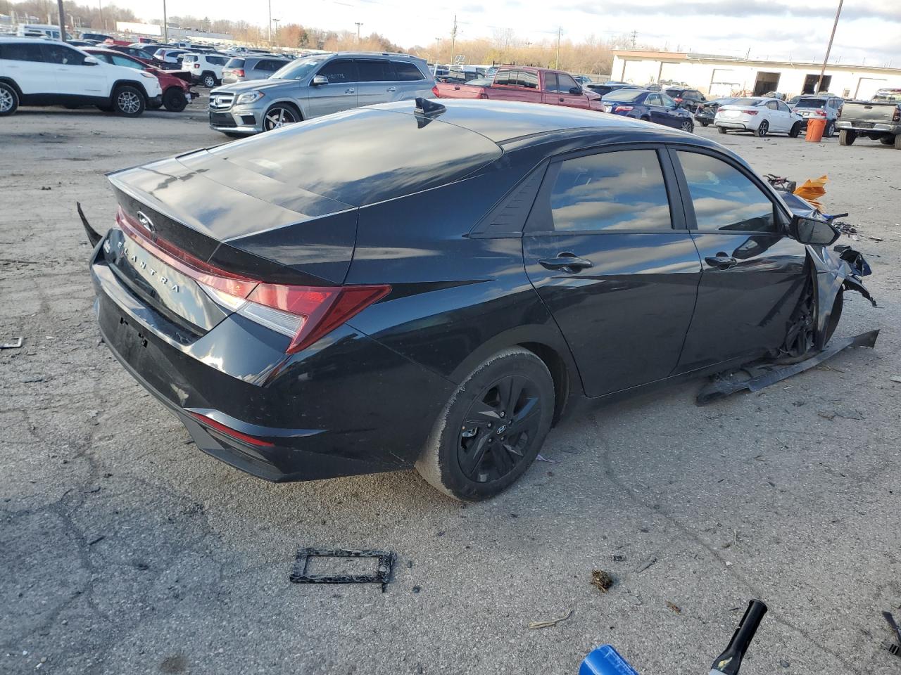 2023 HYUNDAI ELANTRA SEL VIN:KMHLM4AG3PU525430