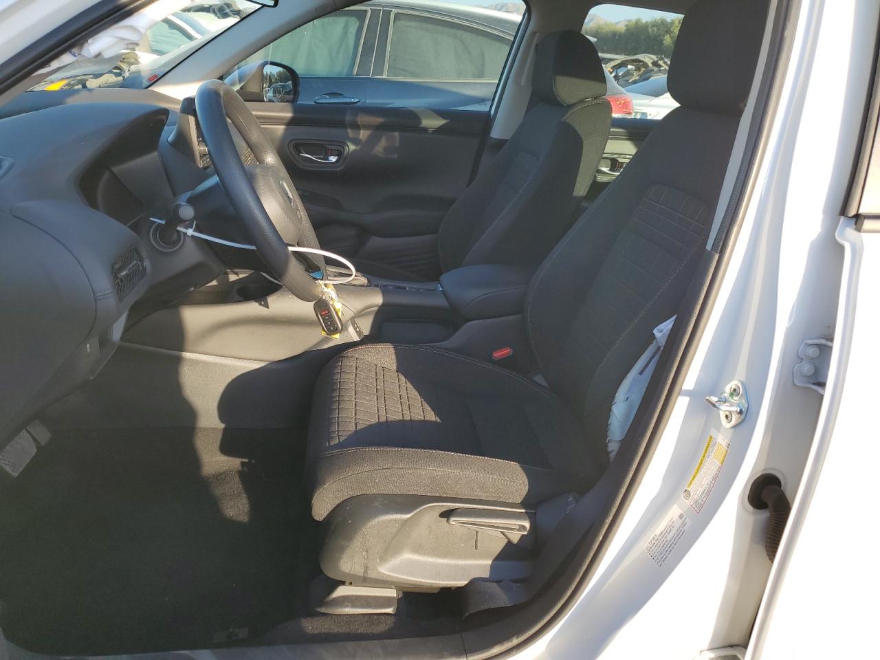 2024 HONDA HR-V LX VIN:3CZRZ1H33RM706076