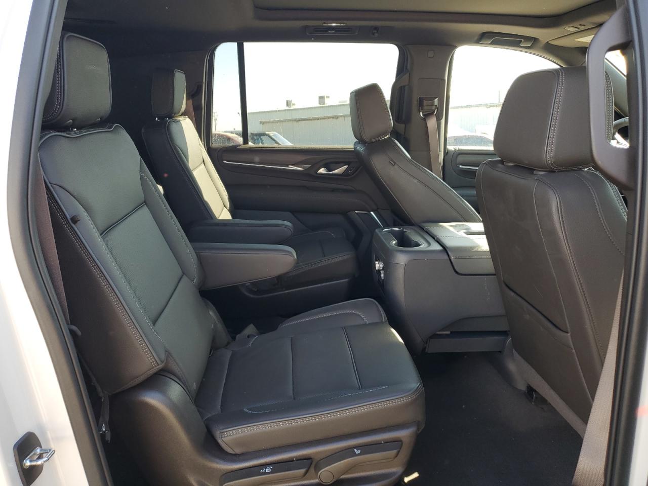 2022 GMC YUKON XL DENALI VIN:1GKS2JKL6NR293703