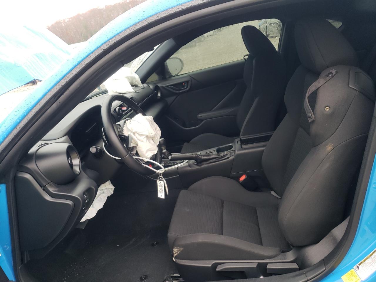 2022 TOYOTA GR 86  VIN:JF1ZNBC15N8753613