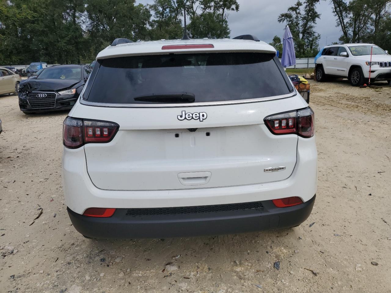 2022 JEEP COMPASS LATITUDE VIN:3C4NJCBB0NT210594