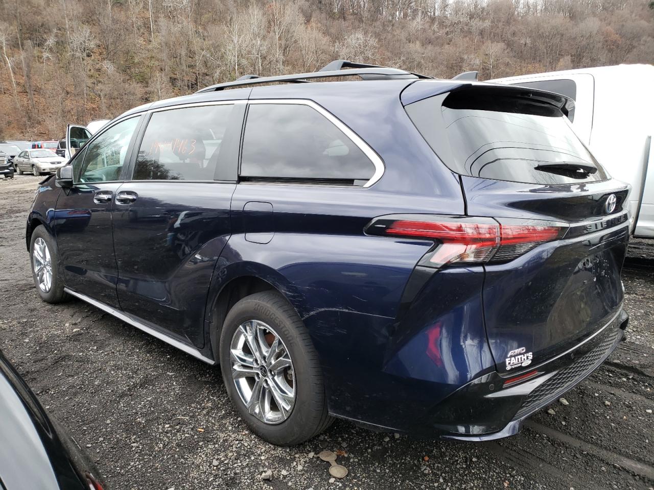 2022 TOYOTA SIENNA XSE VIN:5TDDSKFC5NS059378