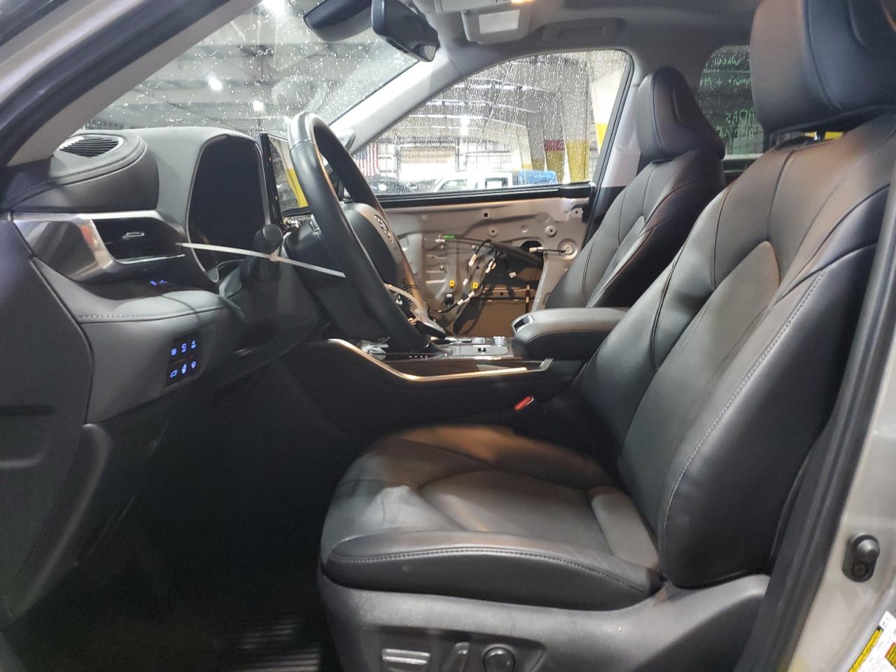 2022 TOYOTA HIGHLANDER HYBRID LIMITED VIN:5TDXBRCH4NS555522