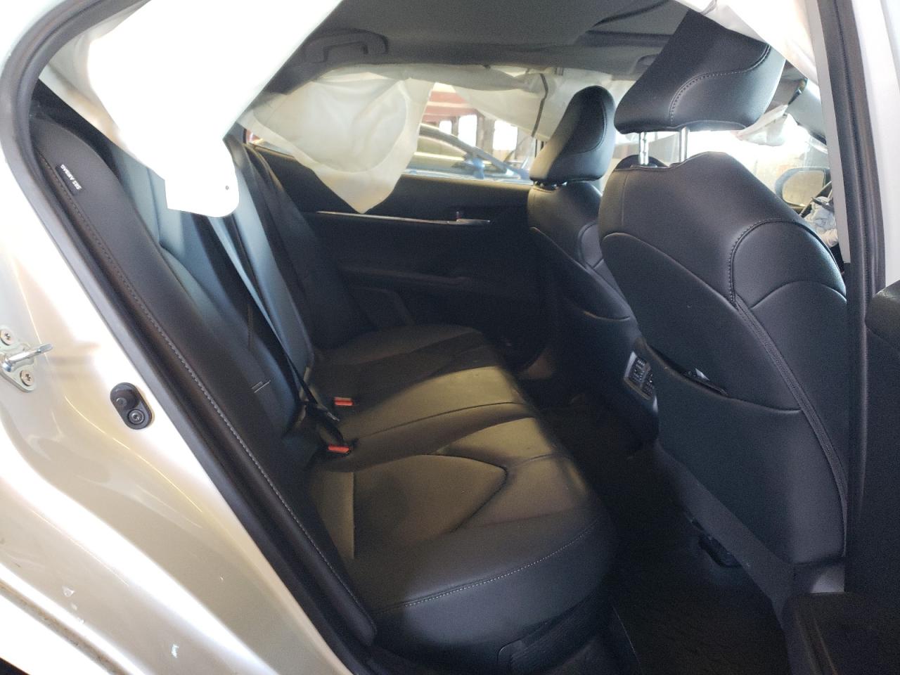 2022 TOYOTA CAMRY XLE VIN:4T1F31AK5NU570191