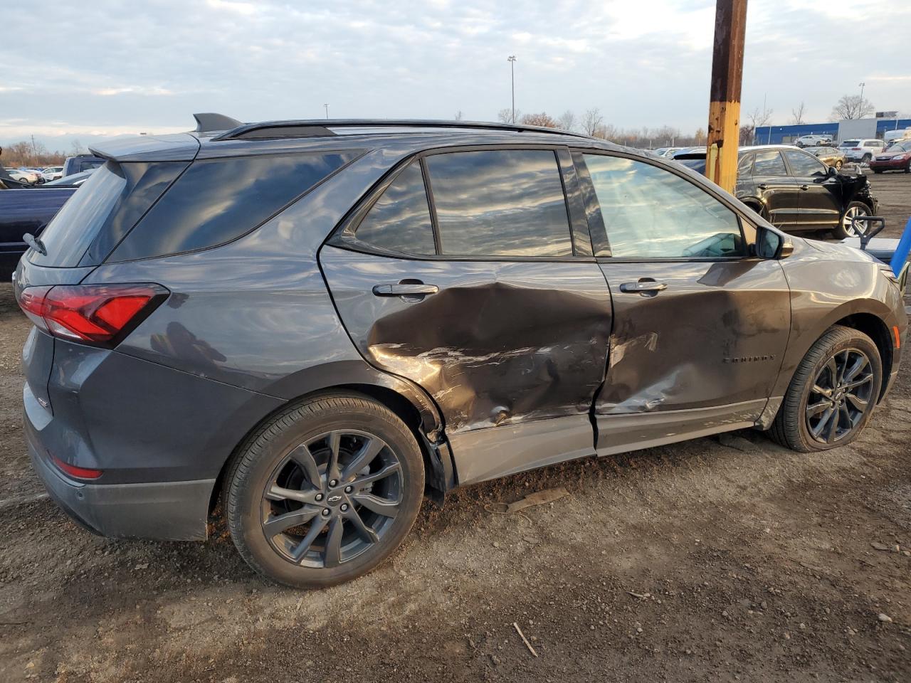 2022 CHEVROLET EQUINOX RS VIN:3GNAXMEV6NS239460