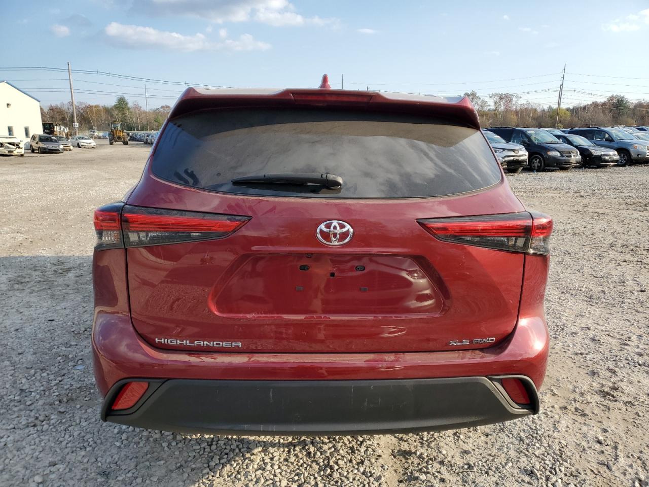 2022 TOYOTA HIGHLANDER XLE VIN:5TDGZRBH1NS577071