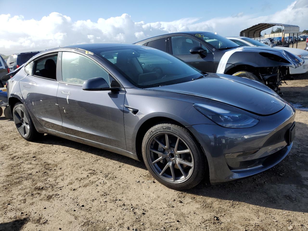 2023 TESLA MODEL 3  VIN:5YJ3E1EA2PF656024