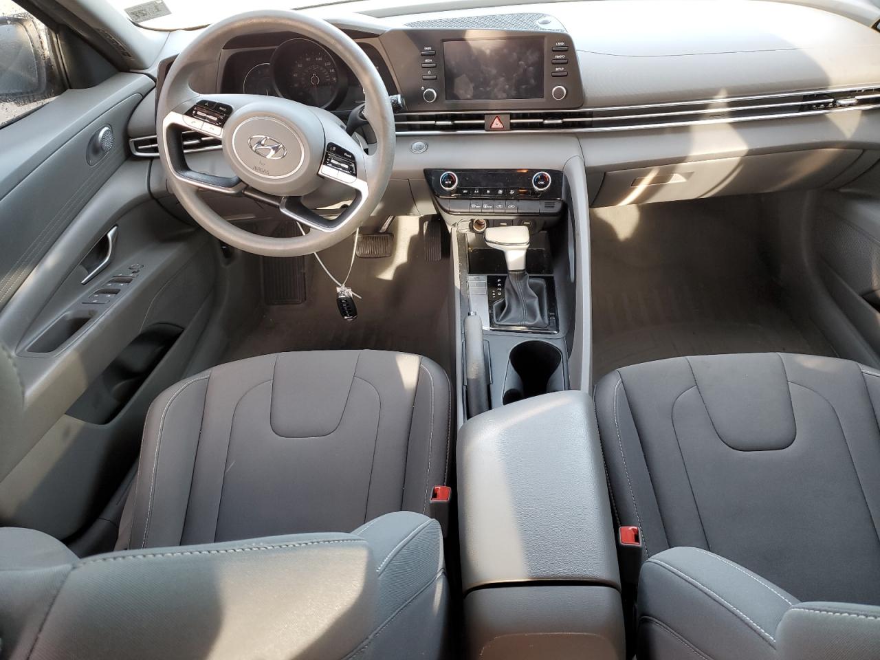 2022 HYUNDAI ELANTRA SEL VIN:KMHLM4AGXNU271728