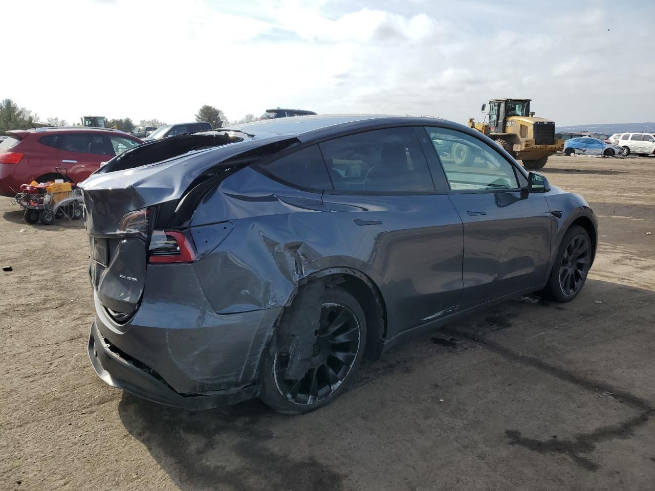 2023 TESLA MODEL Y  VIN:7SAYGAEE3PF635074