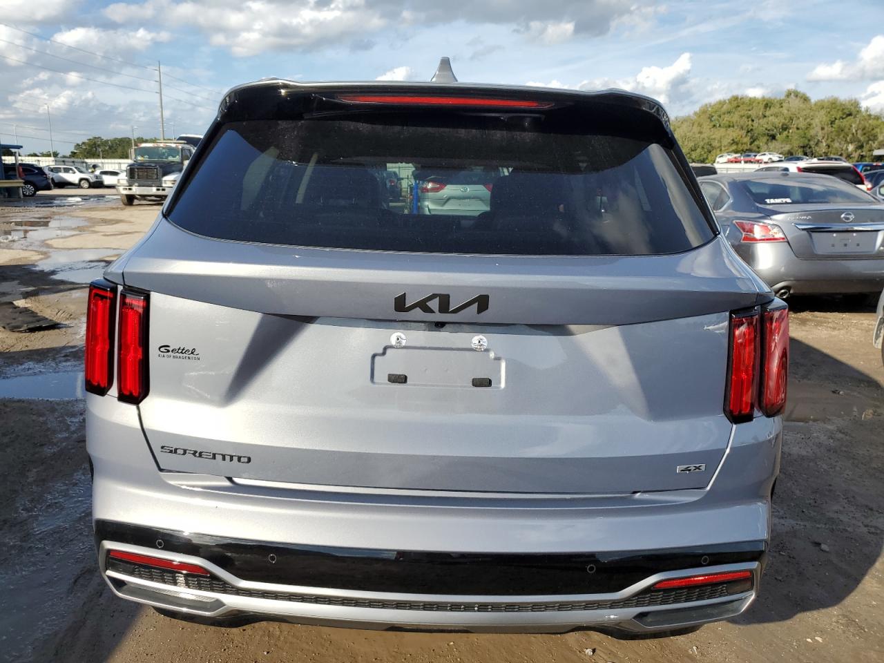 2023 KIA SORENTO SX VIN:5XYRKDLF1PG196284