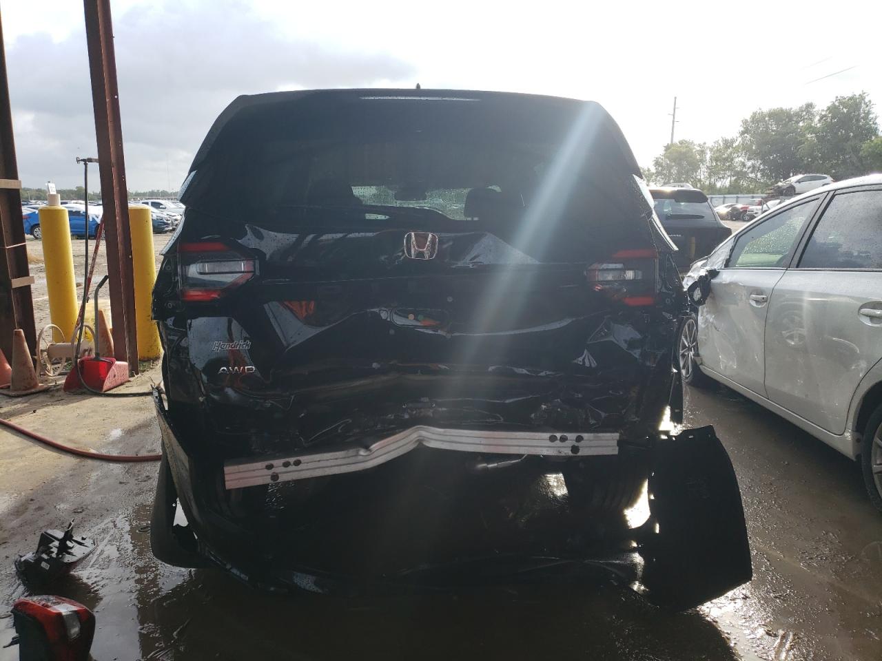 2023 HONDA PILOT LX VIN:5FNYG1H29PB026618