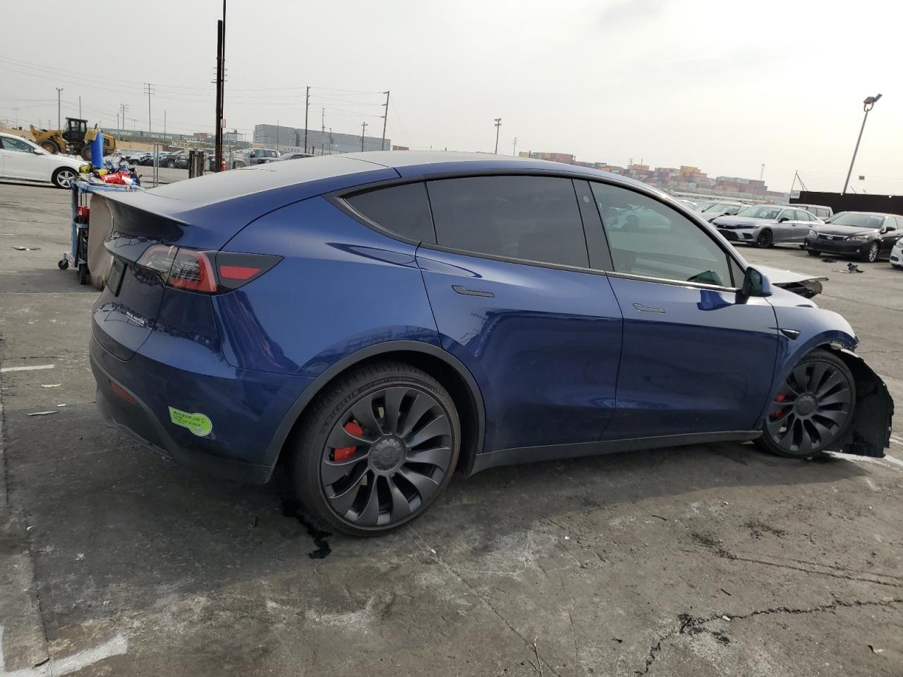 2023 TESLA MODEL Y  VIN:7SAYGDEFXPF702411