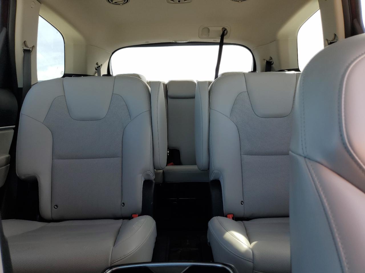2022 KIA TELLURIDE S VIN:5XYP64HC1NG218386