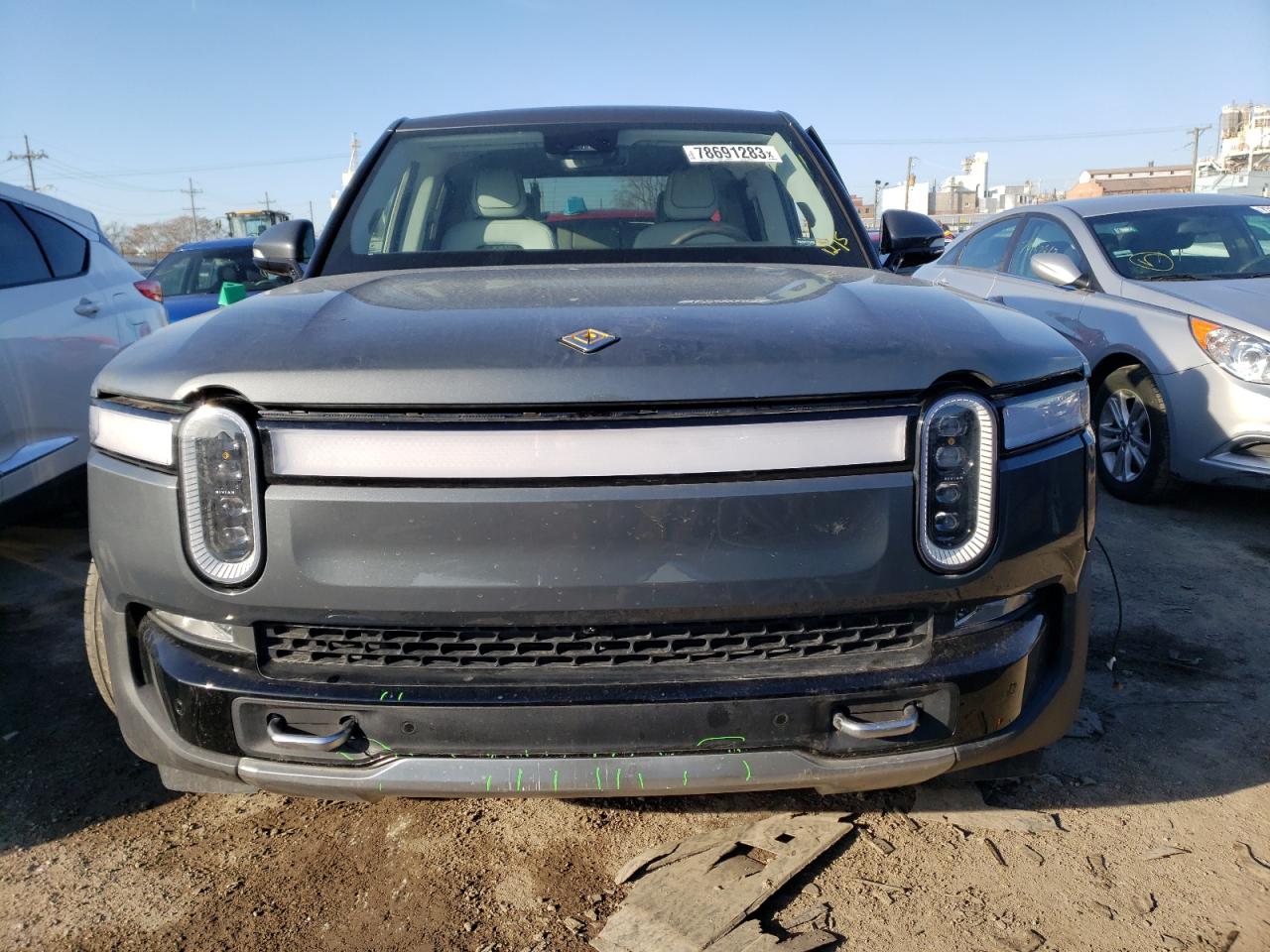 2022 RIVIAN R1T ADVENTURE VIN:7FCTGAAA7NN013435