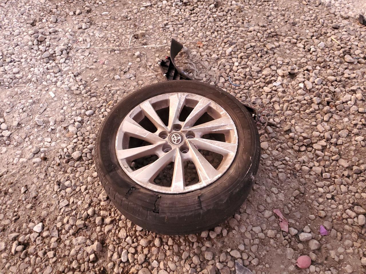 2022 TOYOTA CAMRY LE VIN:4T1R11AK4NU670883