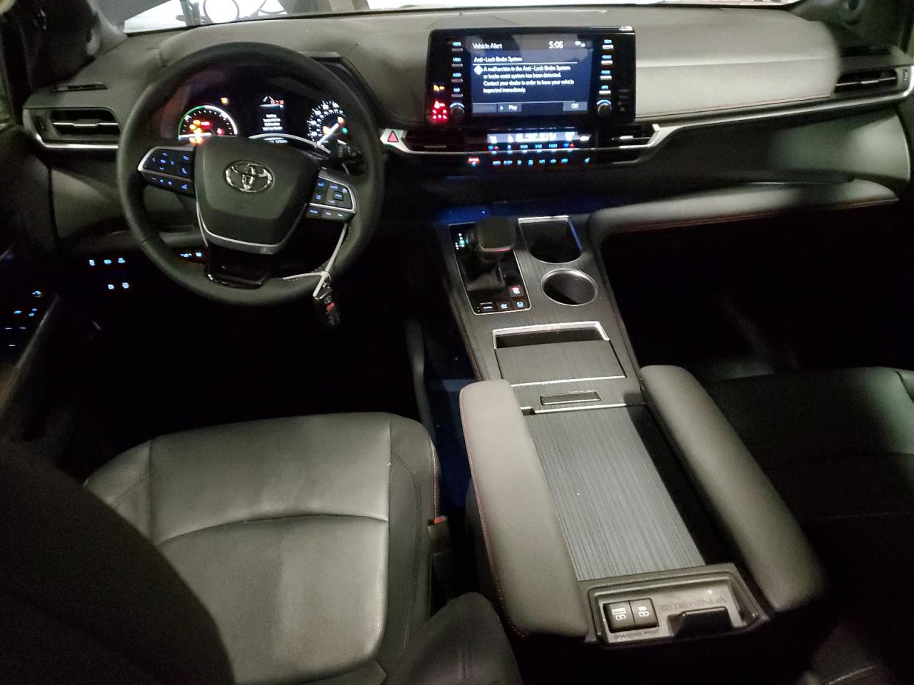 2022 TOYOTA SIENNA XSE VIN:5TDDSKFC7NS062413