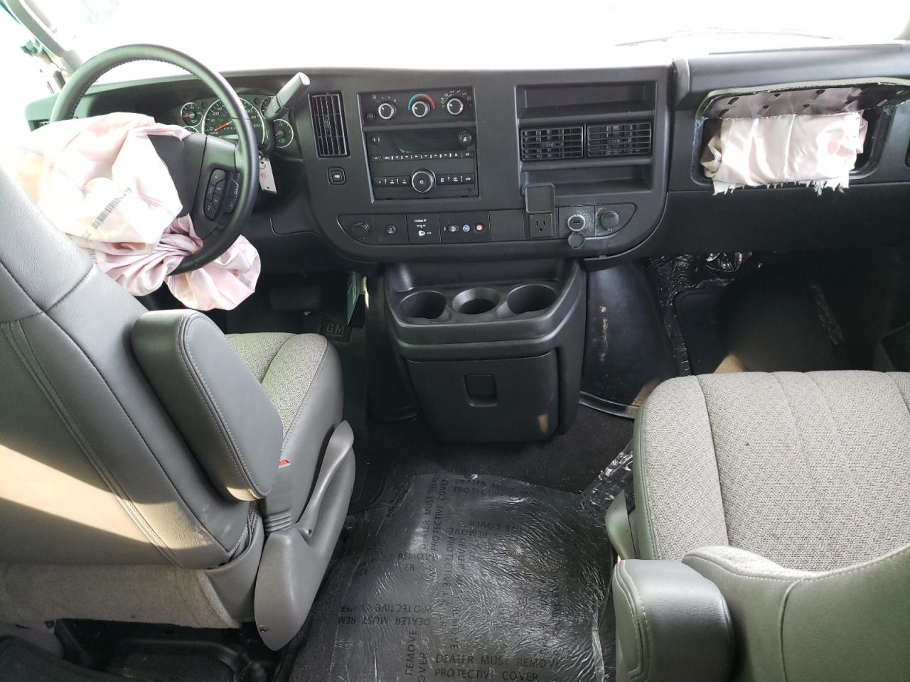 2023 CHEVROLET EXPRESS G3500 LS VIN:1GAZGNFPXP1111379