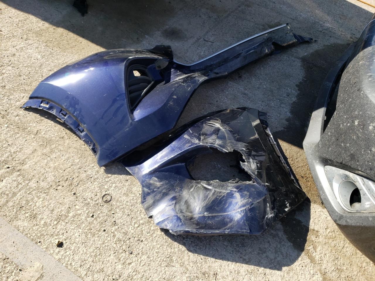 2022 TOYOTA HIGHLANDER XLE VIN:5TDGZRBH1NS579547