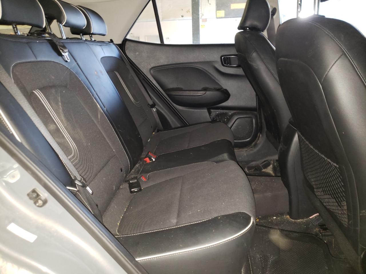 2022 HYUNDAI VENUE SEL VIN:KMHRC8A38NU192995