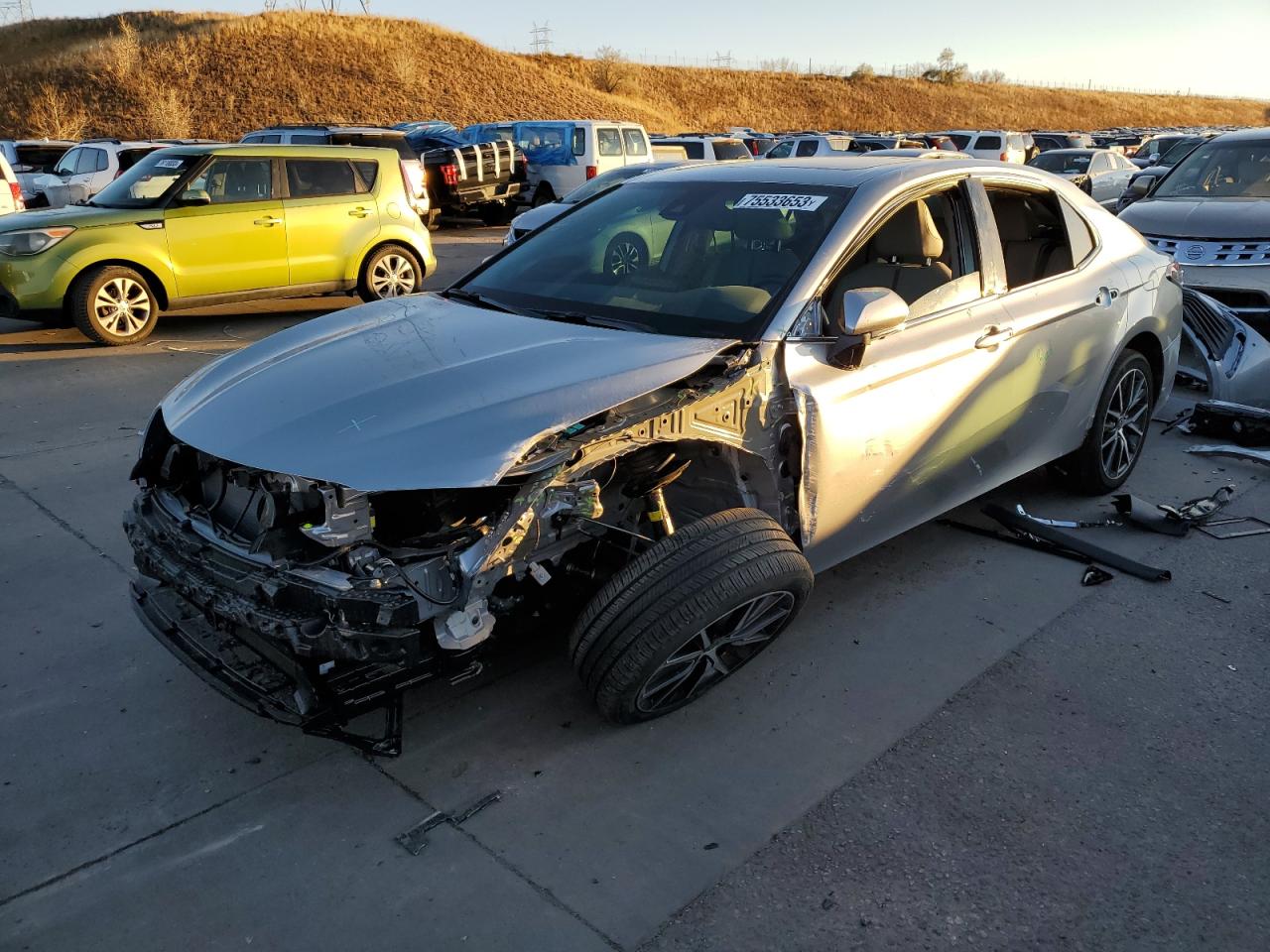 2022 TOYOTA CAMRY XLE VIN:4T1F31AK9NU575202