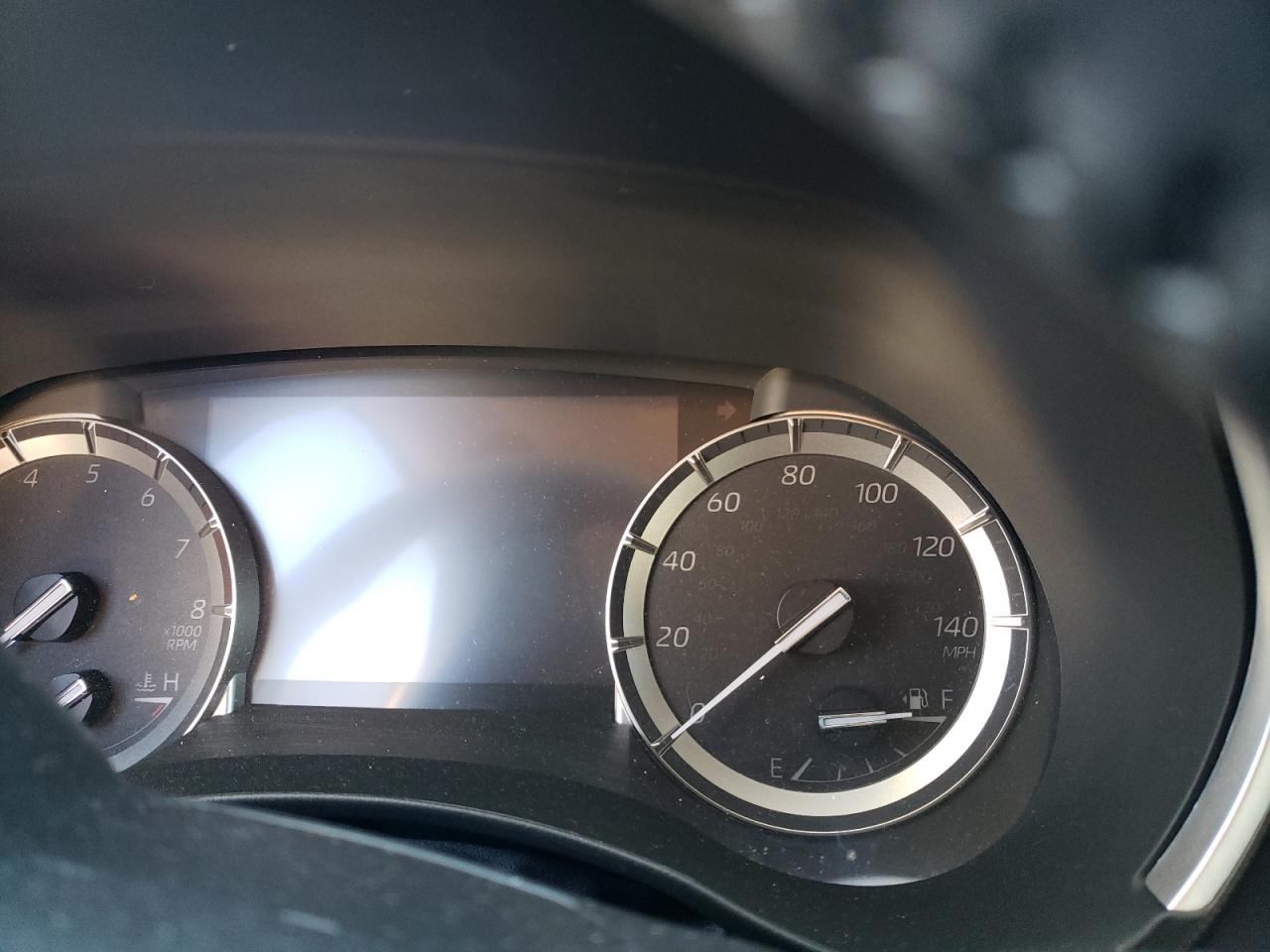 2022 TOYOTA HIGHLANDER XLE VIN:5TDGZRBH4NS575671