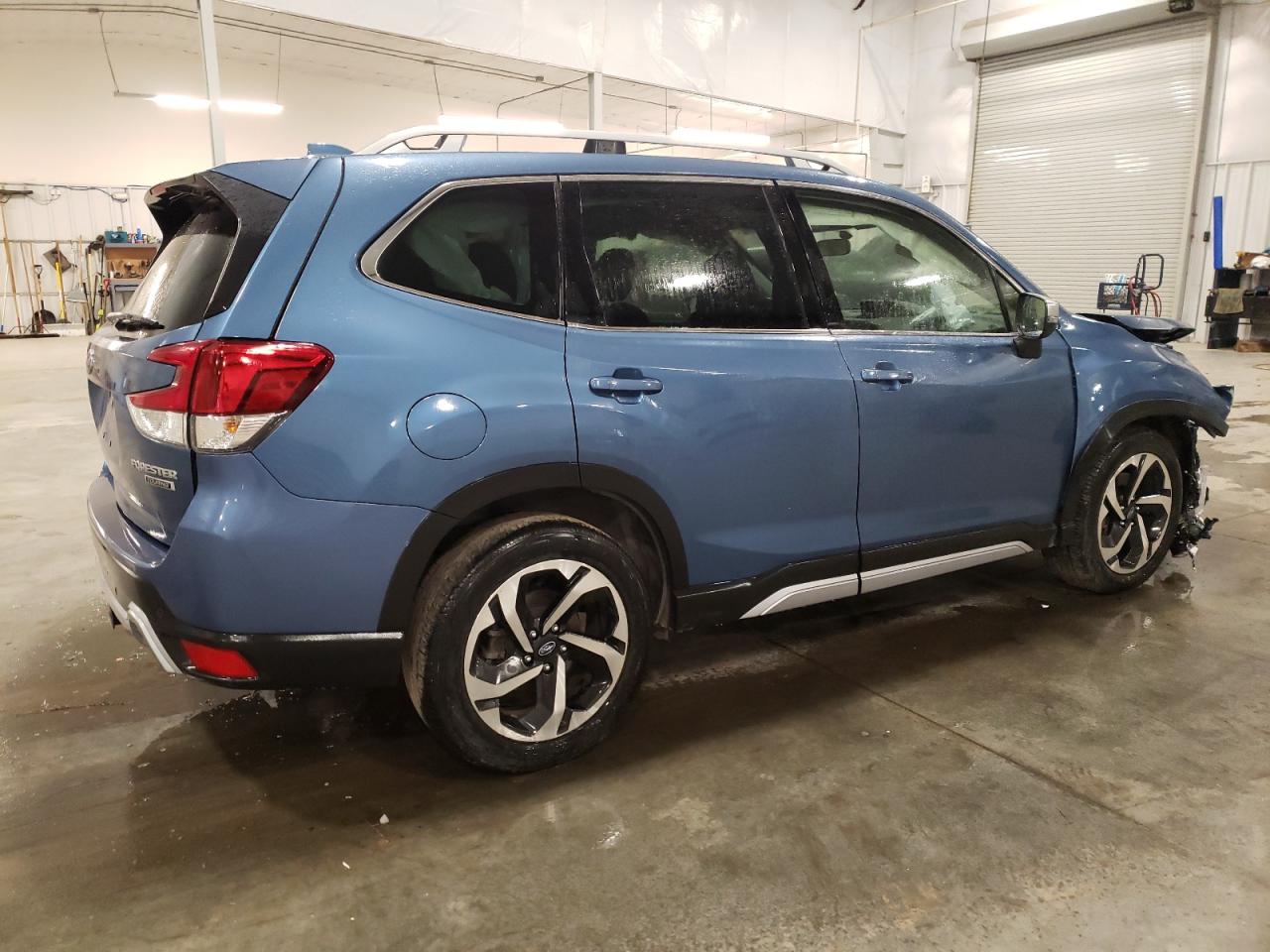 2022 SUBARU FORESTER TOURING VIN:JF2SKARC5NH414228