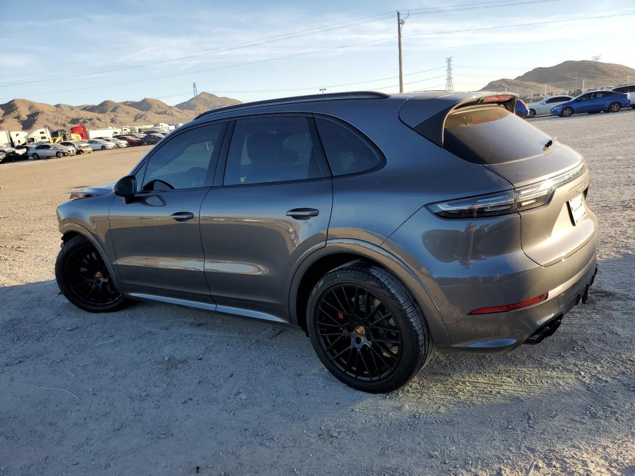 2022 PORSCHE CAYENNE GTS VIN:WP1AG2AY6NDA38427