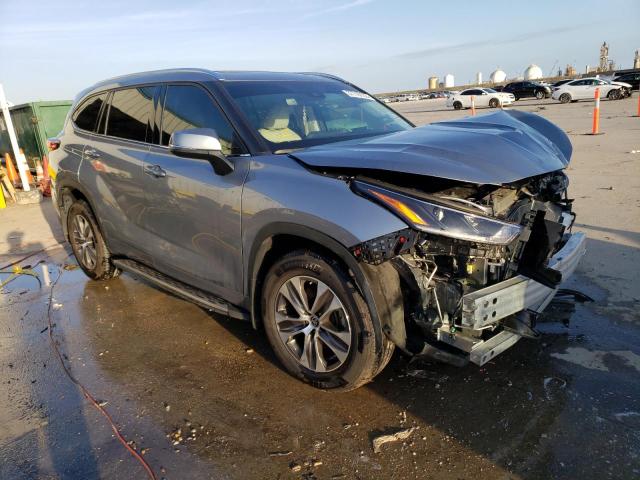 2021 TOYOTA HIGHLANDER XLE VIN: 5TDGZRAH7MS081837