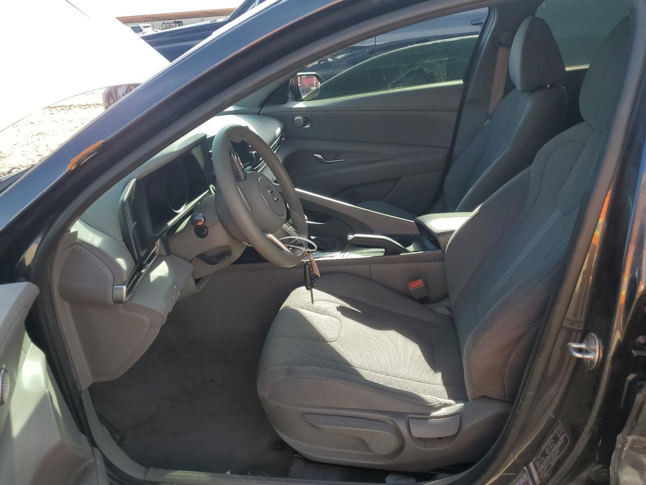 2022 HYUNDAI ELANTRA SE VIN:5NPLL4AG8NH060822