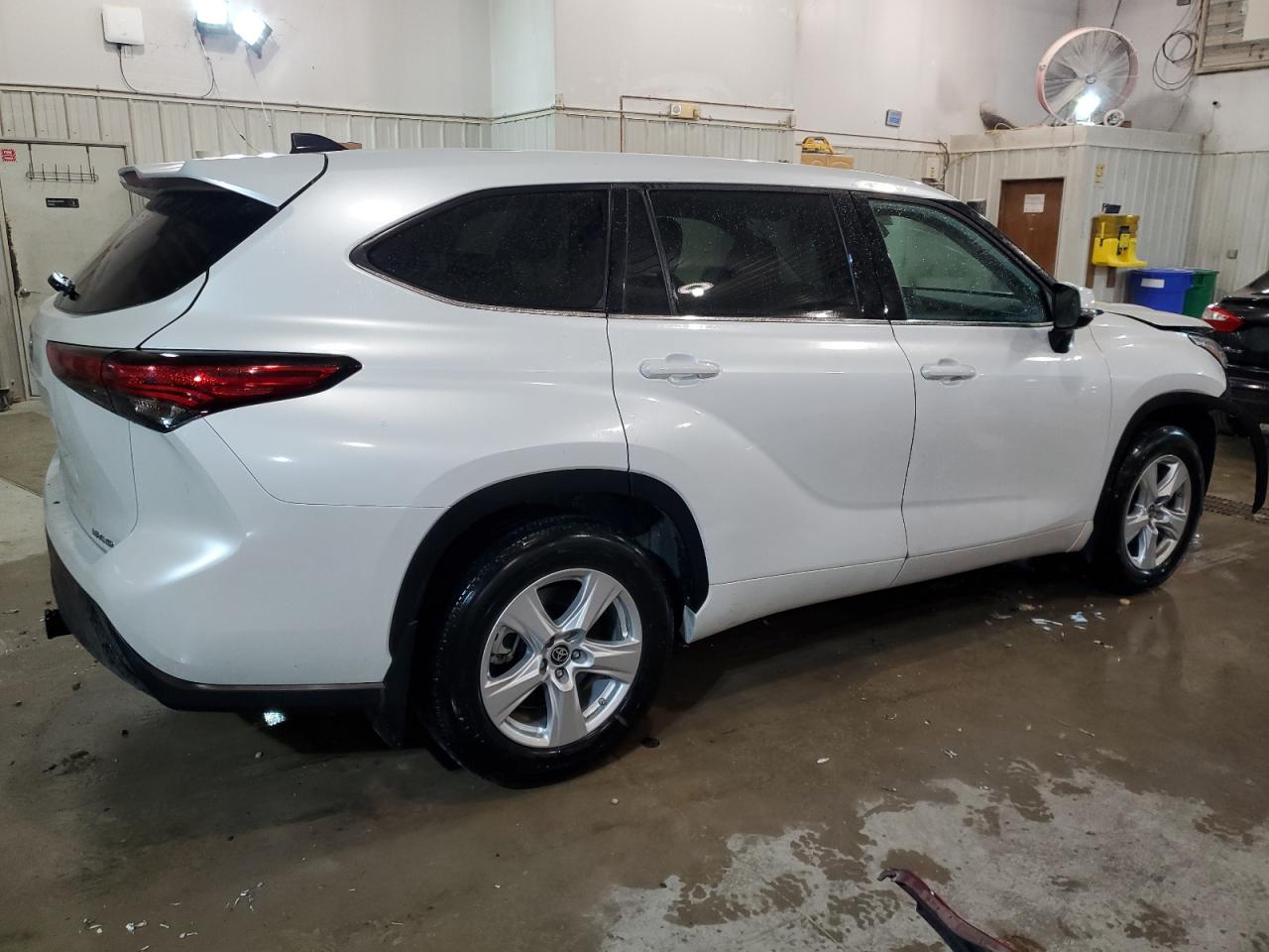 2022 TOYOTA HIGHLANDER L VIN:5TDBZRBH0NS590520