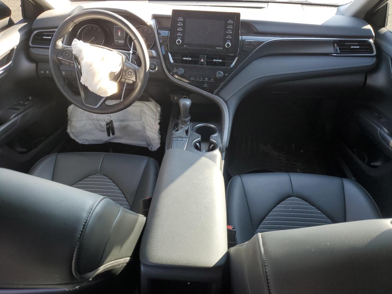 2022 TOYOTA CAMRY SE VIN:4T1T11AK8NU046901