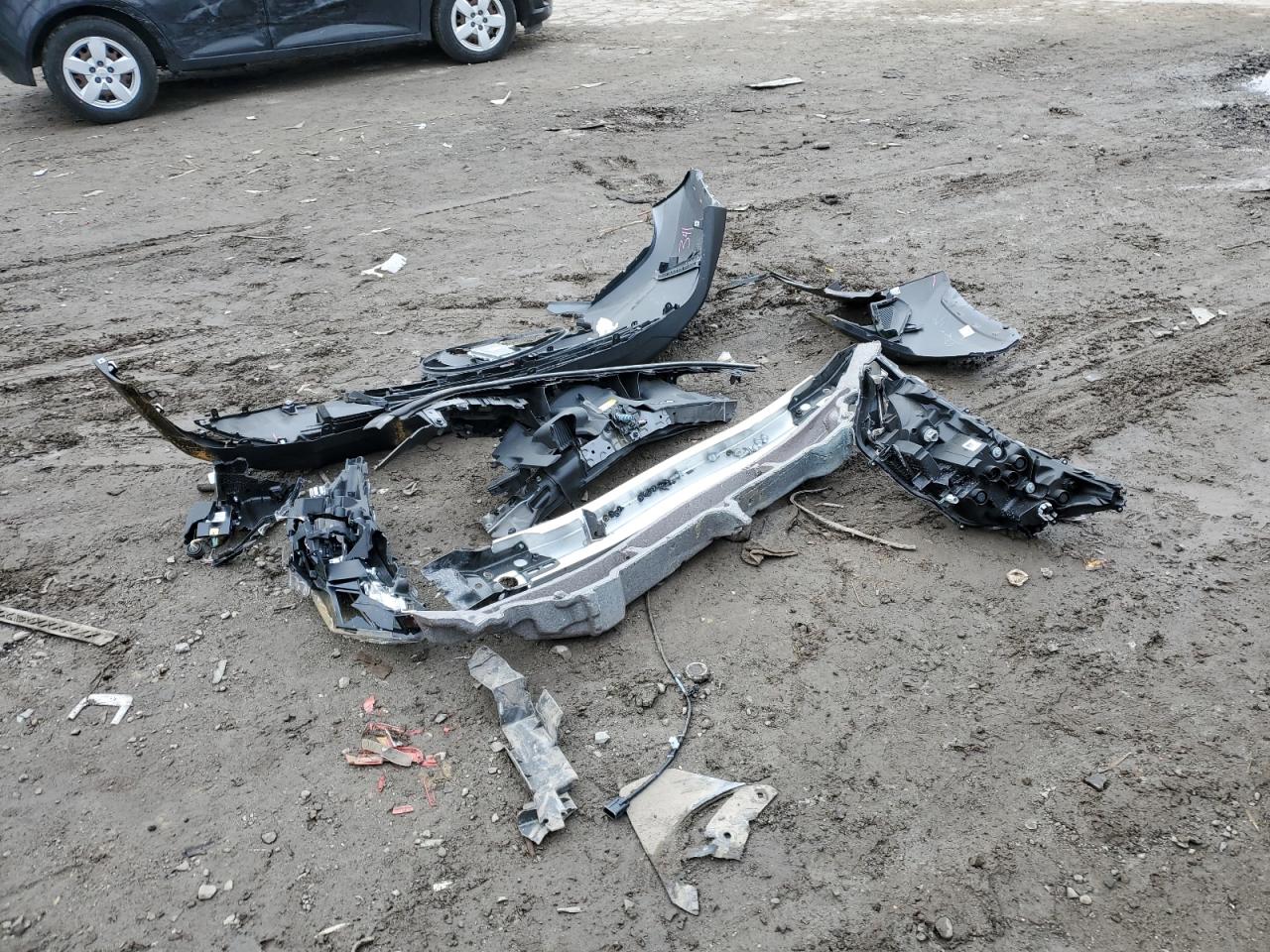 2022 TOYOTA RAV4 XLE VIN:4T3RWRFV2NU072995