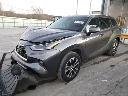 2021 TOYOTA HIGHLANDER XLE VIN: 5TDGZRAH7MS532958